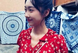 爆料娱乐圈宣璐是谁,娱乐圈新晋小花，神秘身份引热议